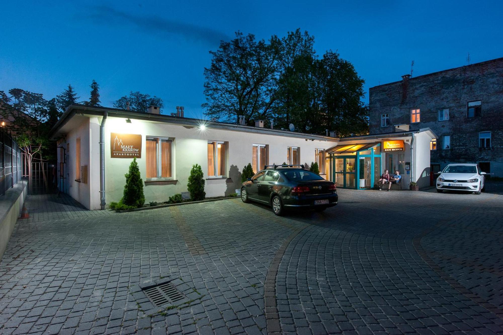 Red Brick Apartments, Krakow